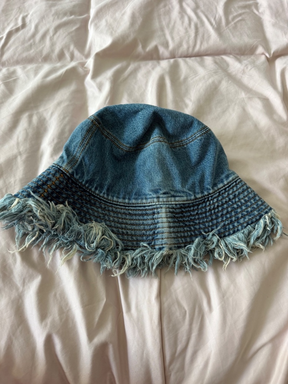 FENDI Bucket hat - Picture 2 of 5